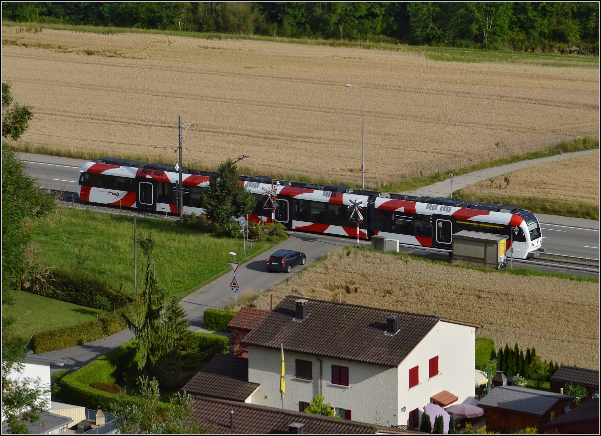 Triebwagen der Frauenfeld-Wil-Bahn ABe 4/8 bei Ldem. Juli 2014.