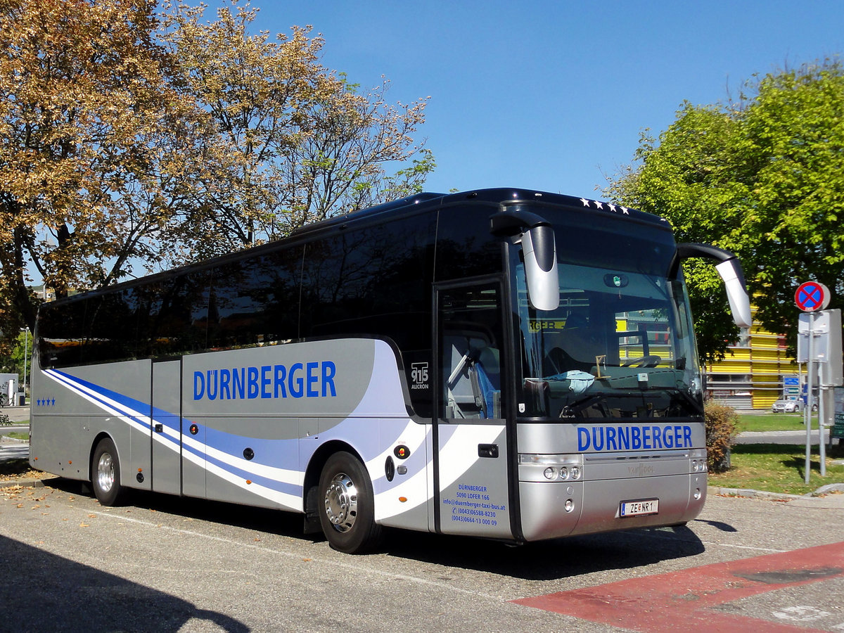 Van Hool T915 Alicron von D�rnberger Reisen aus �sterreich in Krems.
