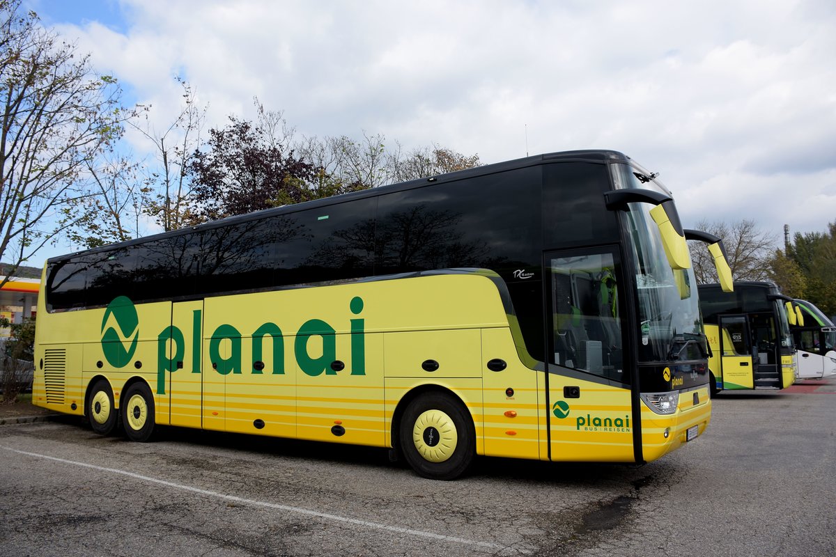 Van Hool TX16 Astron von Planai Busreisen aus sterreich in Krems.