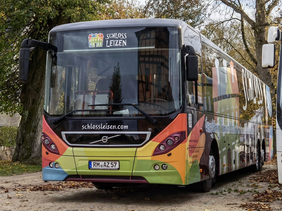 Volvo 8900 von Schloss Leizen aus Deutschland in Leizen.