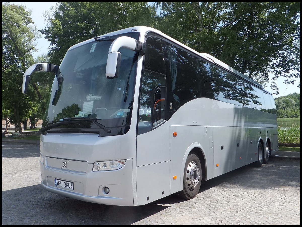 Volvo 9700 von Delta Travel aus Polen in Ravensbr�ck.