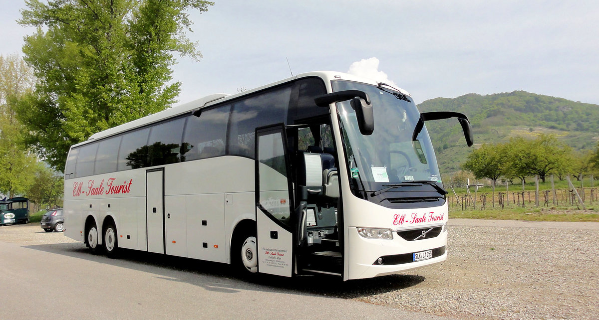 Volvo 9700 von Detlef Later,Reisebusunternehmen aus der BRD in D�rnstein/ Wachau/Nieder�sterreich gesehen.