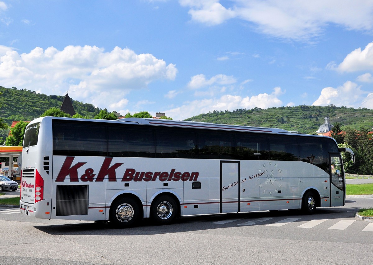 VOLVO 9700 von  K & K Busreisen aus �sterreich am 29.5.2013 in Krems gewesen.