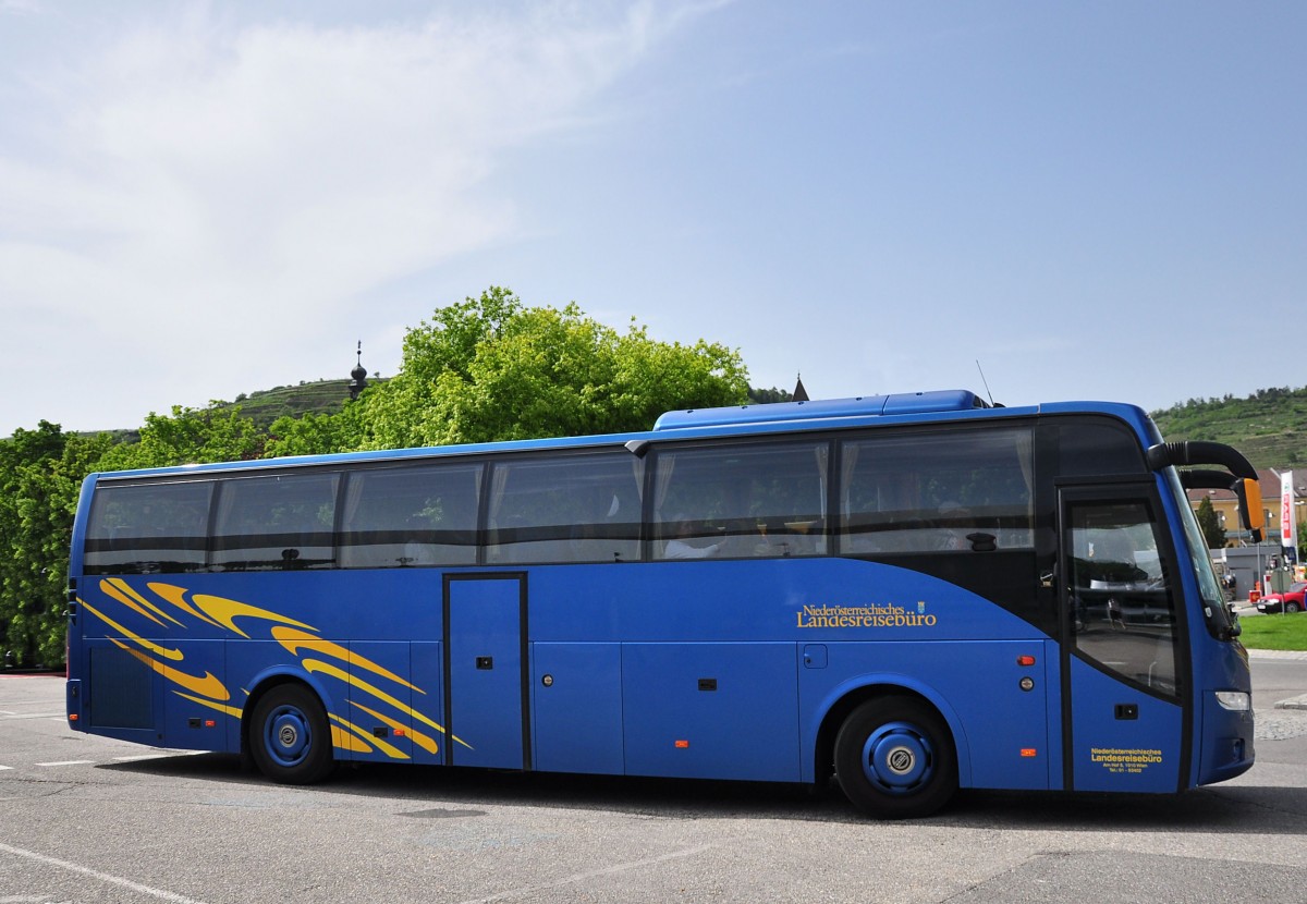 VOLVO 9700 vom nieder�sterreichischem Reiseb�ro am 19.5.2013 in Krems.