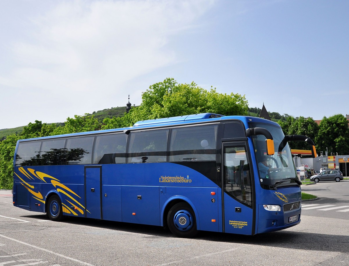 VOLVO 9700 vom nieder�sterreichischem Reiseb�ro am 19.5.2013 in Krems.