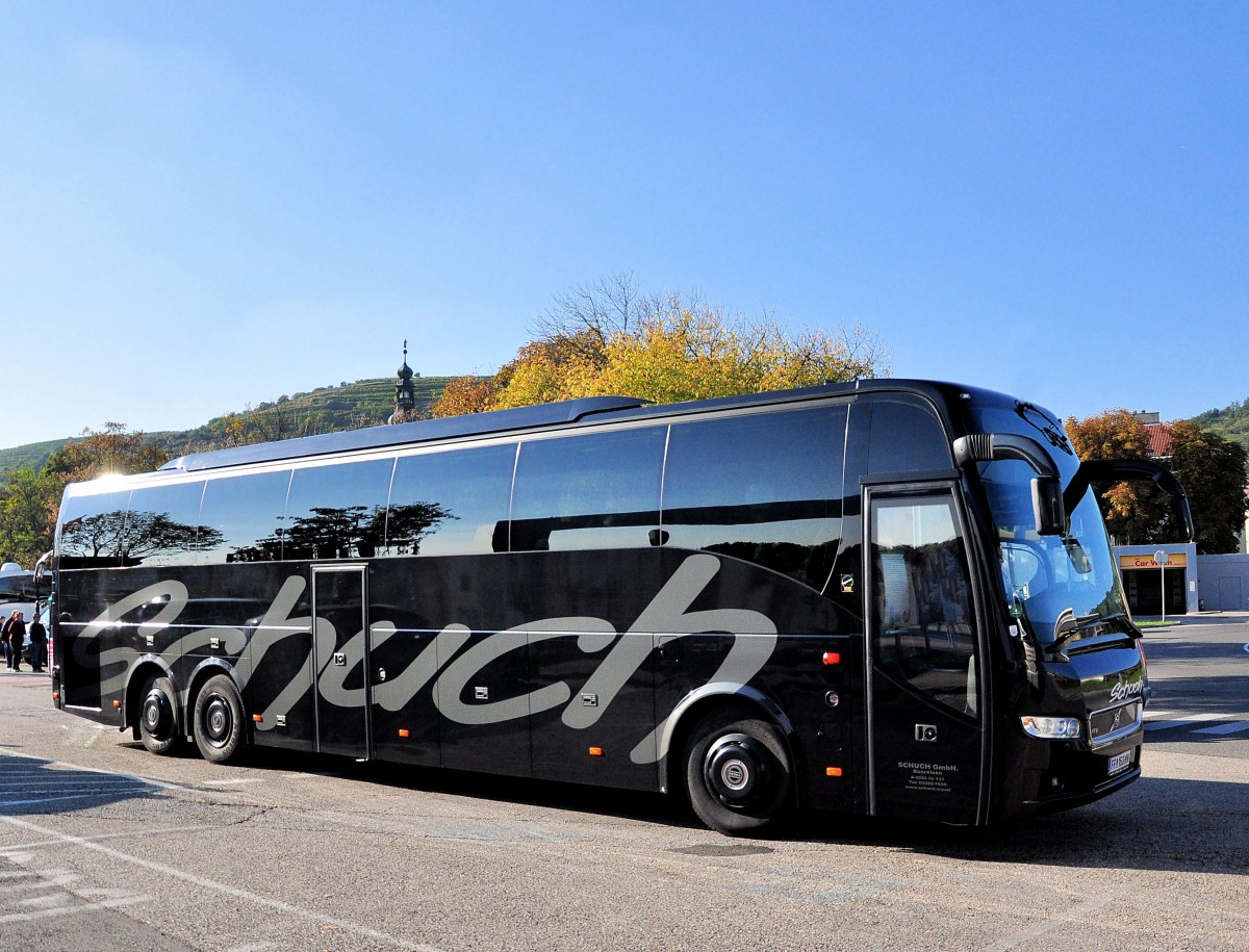 Volvo 9700 von Schuch Reisen aus �sterreich im Herbst 2013 in Krems.