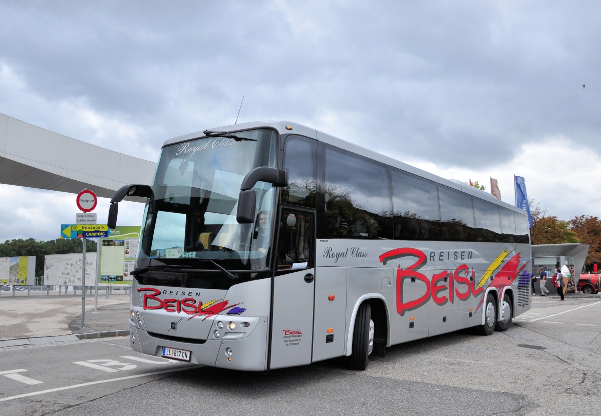 VOLVO 9900 von BEISL Reisen aus Ober�sterreich im September 2013 in Krems gewesen.