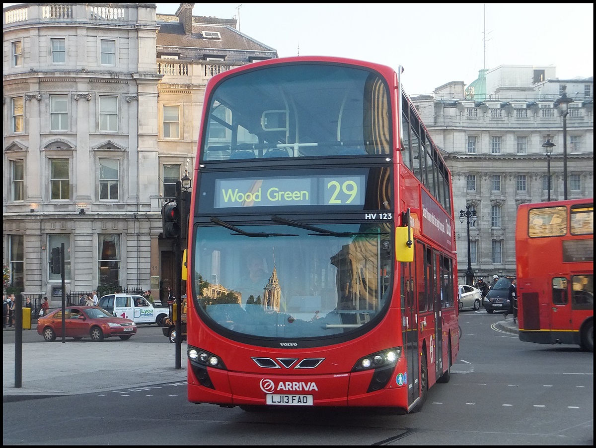 Volvo Wright von Arriva in London.