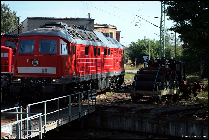 DB 232 685-8 steht für Führerstandmitfahrten zur Verfügung (135 Jahre Werk Cottbus, Cottbus 19.09.2009)