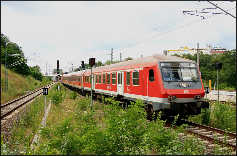 DB Regio D DB 50 80 80-35 656-3 Bybdzf 482.1 ist ein Steuerwagen der Bauart Wittenberge und war hier im S-Bahn-Ersatzverkehr unterwegs (Berlin Gesundbrunnen, 20.07.2009)