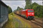 DB Schenker 152 091-5 mit einem gemischtem G�terzug am 16.06.2014 durch Panketal-R�ntgental