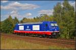Raildox 185 419-9  S�dLeasing  solo am 28.08.2014 durch die Berliner Wuhlheide (NVR-Nummer 91 80 6185 419-9 D-RDX)