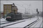 Seit Januar 2010 ist ES 64 U2-074 bei DB Fernverkehr im Einsatz und am 30.12.2010 bespannt die Lok den Lr des Berlin-Warschau-Express nach Rummelsburg.