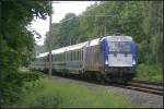 Der  Husarz  5 370 005 mit dem EC 47 nach Warszawa Wschodnia (NVR-Nummer: 91 51 5370 005-8 PL-PKPIC, ex 183 605-5, gesehen Erkner 05.08.2010)