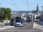 Stra�enbahn / Stadtverkehr; Ulm;   Combino NF8;Nr.42 von Siemens in der Haltestelle Multscherschule Ulm, am 08.06.2019.