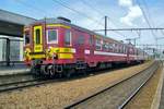 NMBS 698 steht am 10 September 2010 in Antwerpen-Berchem-