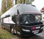 Neoplan-Cityliner, nochmal von der anderen Seite in Sindelfingen beim Floschenstadion.