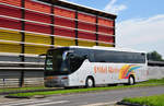 Setra 415 GT-HD von P�lzl Reisen in Krems gesehen.