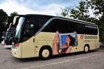 Setra 411 HD von Gerngross Reisen aus �sterreich in Krems gesehen.