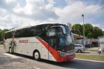 Setra 515 HD von Blaguss Slowakia im Mai 2018 in Krems.