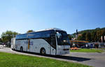 Volvo 9700 mit Radanhnger von Thiesing Reisen aus der BRD in Krems gesehen.