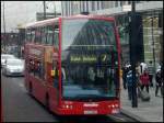 Optare von Metroline in London.