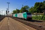 Zwei f�r die Verkehrsbetriebe Peine-Salzgitter t�tige 186 bringen am 05.08.2020 einen Ganzzug in den Hamburger Hafen.