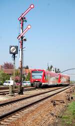 650 110-0 und 650 315-5 in Vöhringen am 21.04.2009.