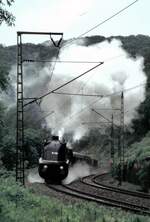 01 1102 auf der Geislinger Steige am 06.07.1996.