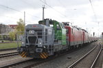Am Mittag des 23.04.2016 dr�ckte 650 114-8 den Warnem�nde-Express samt 112 186-2+143 193-1 in Richtung Abstellung im BW Rostock Hbf.