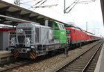 650 114-8 schob am 29.04.2016 112 185 mit einigen Halberst�dter Mitteleinstiegswagen und DB-Regio Bimz in Richtung BW Rostock Hbf