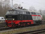 218 497-6 beim Rangieren am 22.12.2025 im Rostocker Hbf.