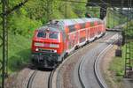 218 427-3 und 218 436-4 (Schub) auf der Geislinger Steige am 22.05.2012.