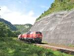 218 456-2 und 218 434-9 mit IC Allgäu auf der Geislinger Steige am 12.09.2010.