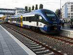 VT 632 003; SA 139 017 NEB der Betriebsgesellschaft Pesa  95 80 0 632 022-9 D-NEBB in Berlin Gesundbrunnen am 18.10.2018.