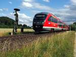 642 583 RB Ulm Hbf in Bellenberg bei dem Vorsignal für das Einfahrsignal Vöhringen am 11.07.2020.