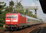 120 126-8 mit IC 2048(Dresden-K�ln)bei der Durchfahrt um 09:09 Uhr in Dresden-Strehlen.15.07.2015