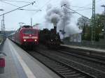 Doppelausfahrt in Bergen/Rgen am 15.Mrz 2010.Whrend 120 138 mit dem Uex 1805 Binz-Kln ausfuhr berholte 91 134 mit ihren Zug nach Putbus.