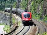 �BB 1116.094 mit Kesselwagenzug auf der Geislinger Steige am 12.06.2020.