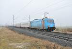 101 016-4 mit Werbung für UNICEF und IC in Neu-Ulm Pfuhl am 03.03.2012.