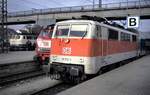 111 173-1 und 218 446-3 und 218 466-1 in Ulm am 05.11.1997.