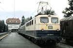 141 034-9 mit 2 Silberlingen in Oberammergau am 05.10.1980.