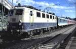 141 238-6 mit Reisezugwagen in Bullay am 15.08.2002.