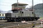 194 158-2 wartet auf Schubeinsatz in Geislingen/Steige am 07.07.1984.