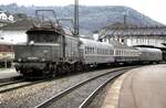 194 018-0 mit Schülerzug in Geislingen/Steige am 21.05.1983.