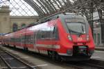 442 814 stand als RE 50(Leipzig-Dresden)im Dresdener Hbf.10.07.2015