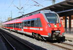 442 854 stand als S3(Warnemünde-Güstrow)im Rostocker Hbf.04.04.2025