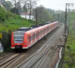 425 805-9 und 426 009-7 in Ulm am 01.05.2013.