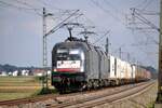 ES 64 U 2 099  182 599-1 und ES 64 U 2 033  182 533-0 mit Containerzug bei Neu-Ulm Pfuhl am 23.09.2011.