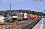 193 872-9 Siemens Vectron X 4 E 872 mit Containerzug  91 80 6193 872-9 D-DISPO MRCE in Amstetten am 11.09.2022.